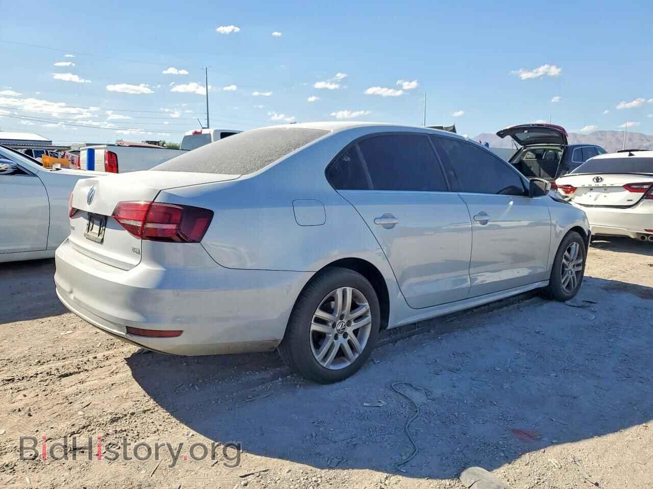 2017 VOLKSWAGEN JETTA - VIN: 3VW2B7AJ0HM312490 - Фото 3