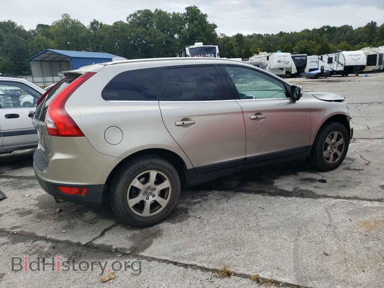 2011 VOLVO XC60 - VIN: YV4952DZ4B2178317 - Фото 3