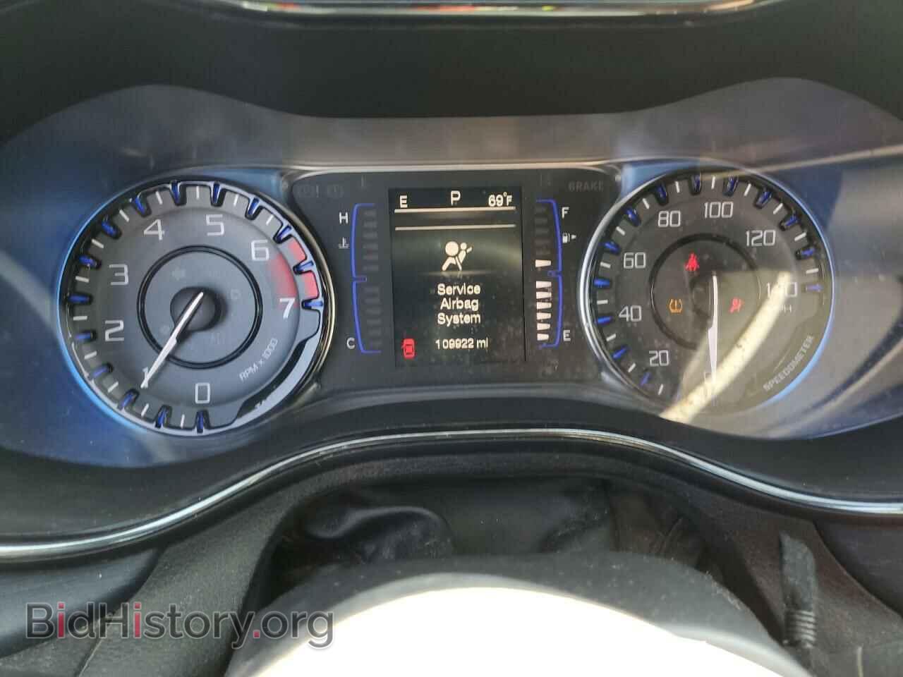 2015 CHRYSLER 200 - VIN: 1C3CCCBB3FN720316 - Фото 9