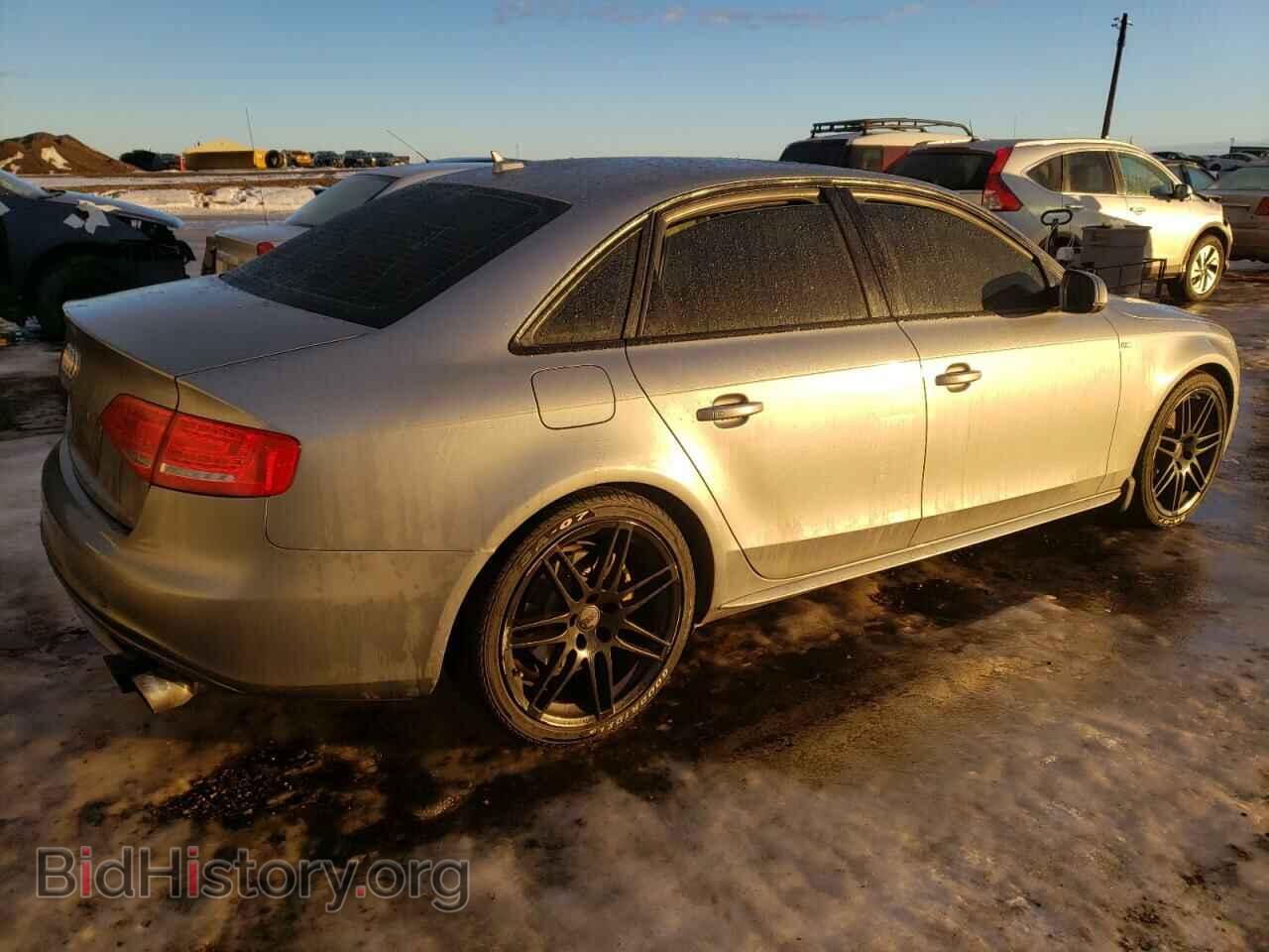 2011 AUDI A4 - VIN: WAUFFCFL2BN030373 - Фото 3