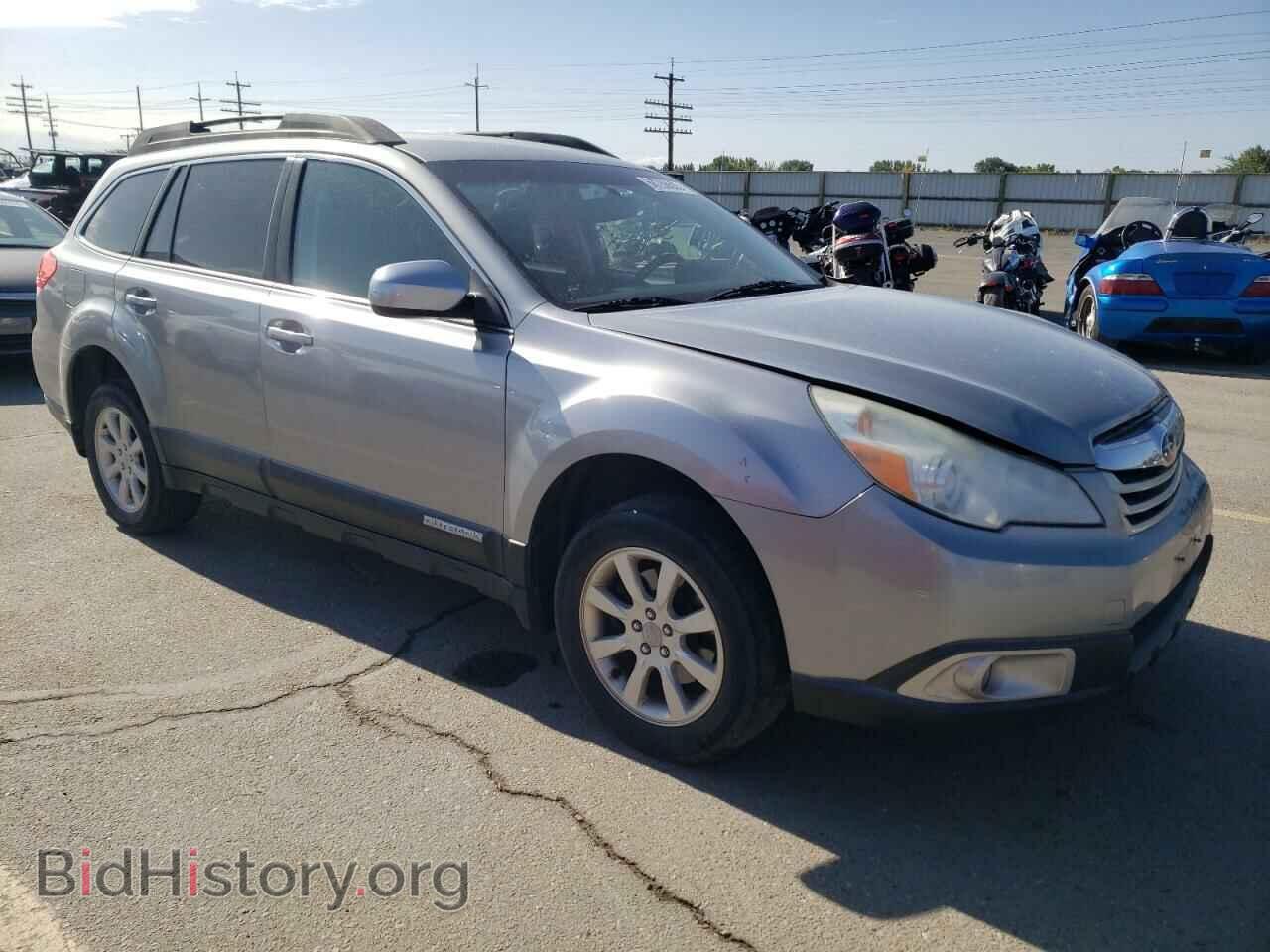2011 SUBARU OUTBACK - VIN: 4S4BRBCC5B3318595 - Photo 4