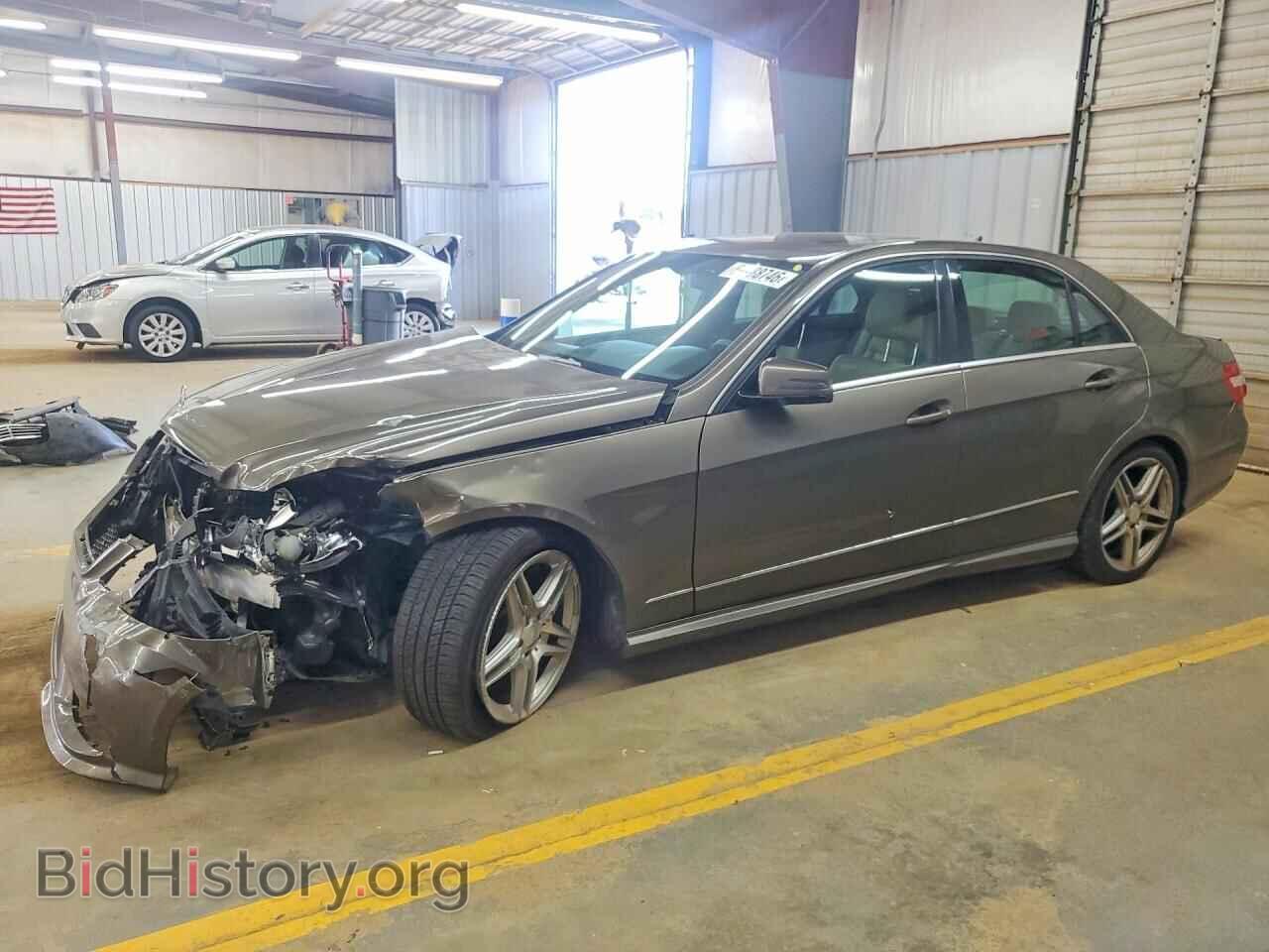 Photo WDDHF5GB3BA417010 - MERCEDES-BENZ E-CLASS 2011