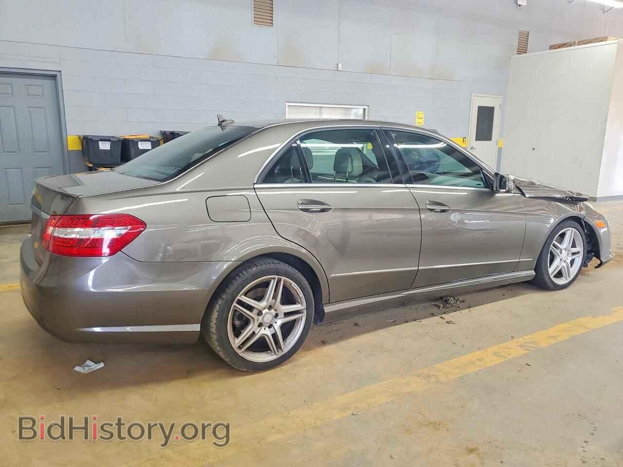 2011 MERCEDES-BENZ E-CLASS - VIN: WDDHF5GB3BA417010 - Фото 3