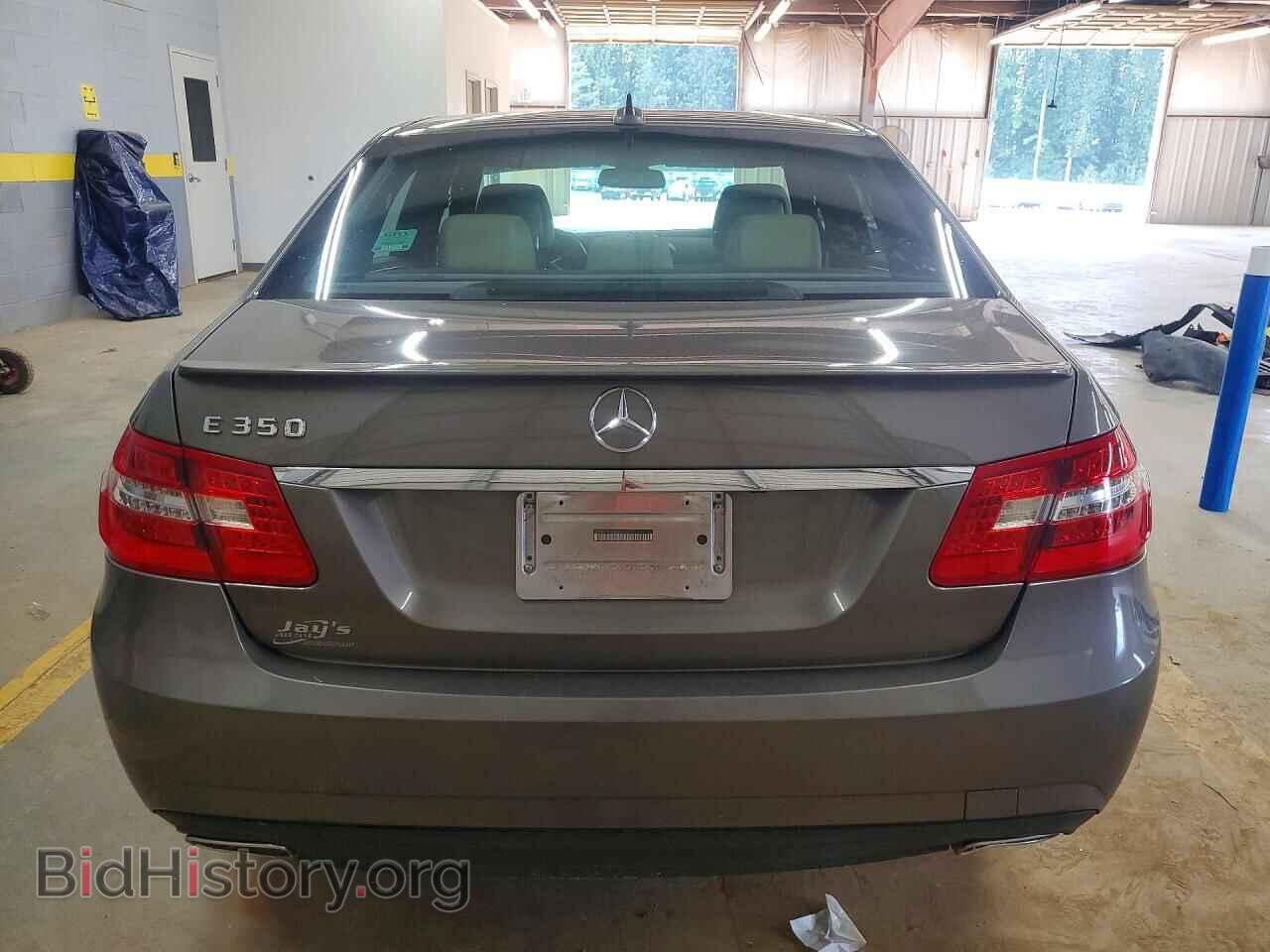 2011 MERCEDES-BENZ E-CLASS - VIN: WDDHF5GB3BA417010 - Фото 6