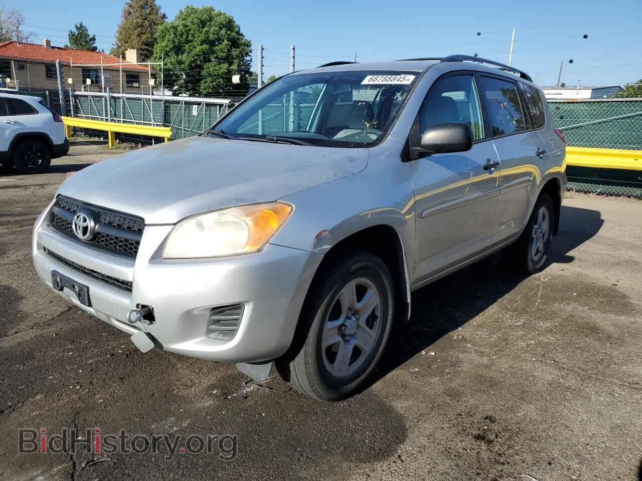 Photo 2T3BF4DVXAW065004 - TOYOTA RAV4 2010