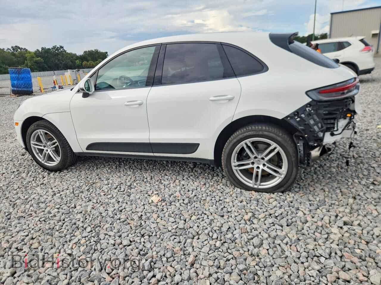 2020 PORSCHE MACAN - VIN: WP1AA2A59LLB15060 - Photo 2