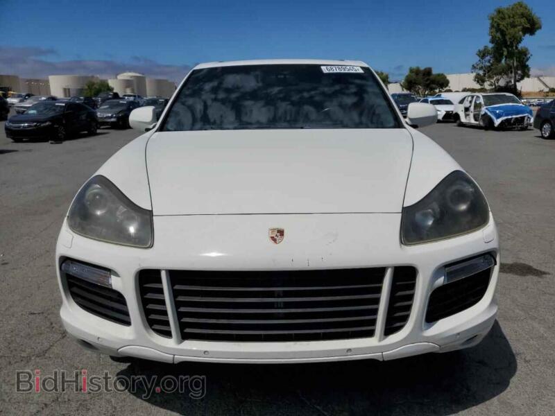 2010 Porsche CAYENNE (VIN WP1AD2AP9ALA62267) — photo 5 of 13