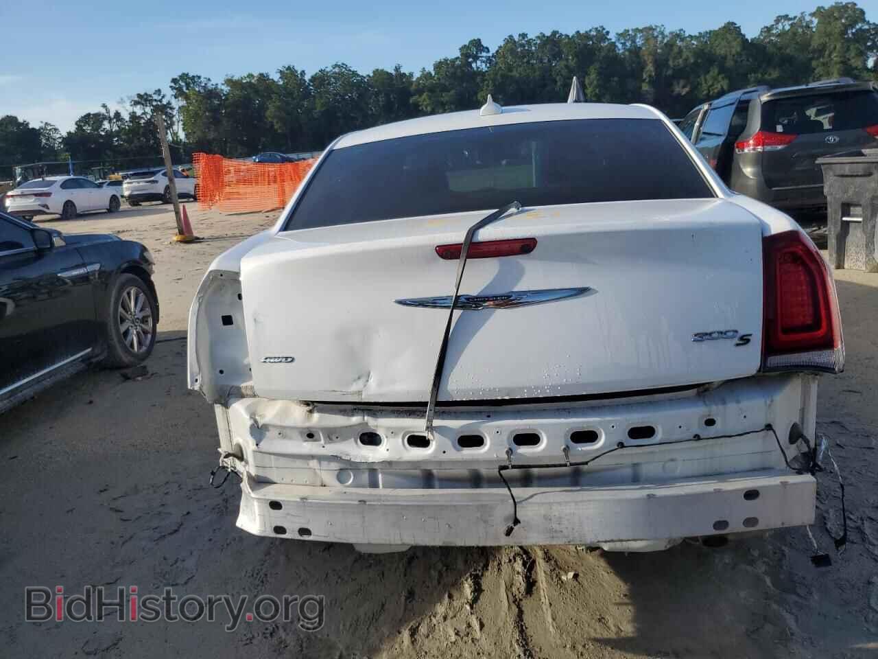 2018 CHRYSLER 300 - VIN: 2C3CCAGG2JH267297 - Фото 6