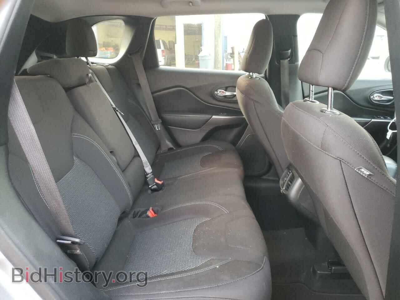 2020 JEEP CHEROKEE - VIN: 1C4PJLCB7LD557902 - Фото 6
