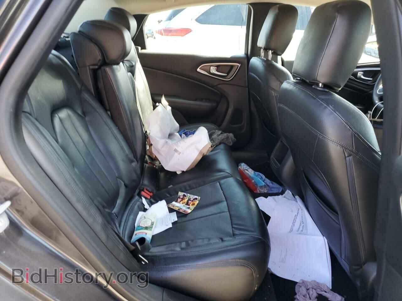 2016 CHRYSLER 200 - VIN: 1C3CCCFB0GN121370 - Фото 10