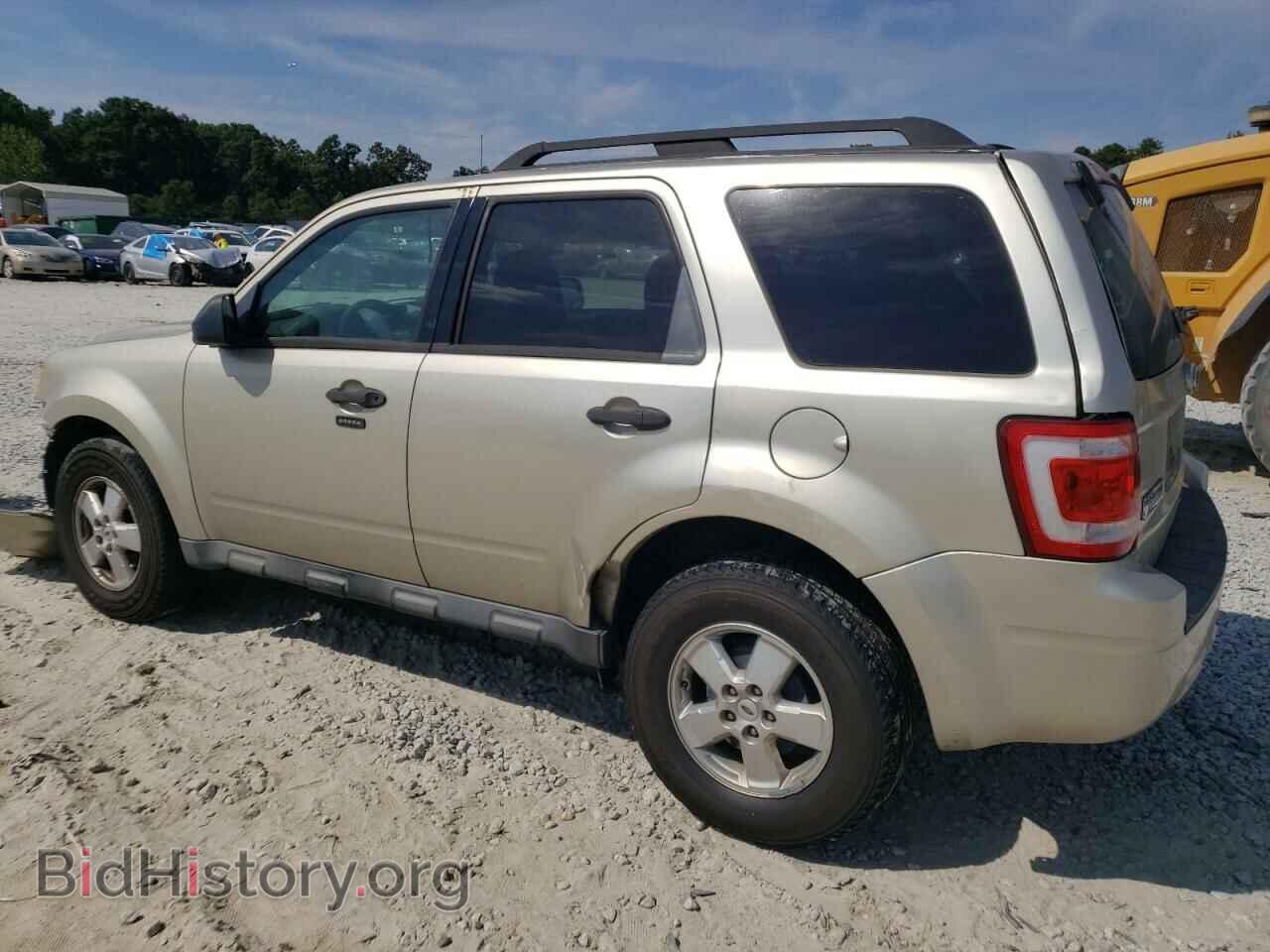 2010 FORD ESCAPE - VIN: 1FMCU0DG2AKA47122 - Фото 2