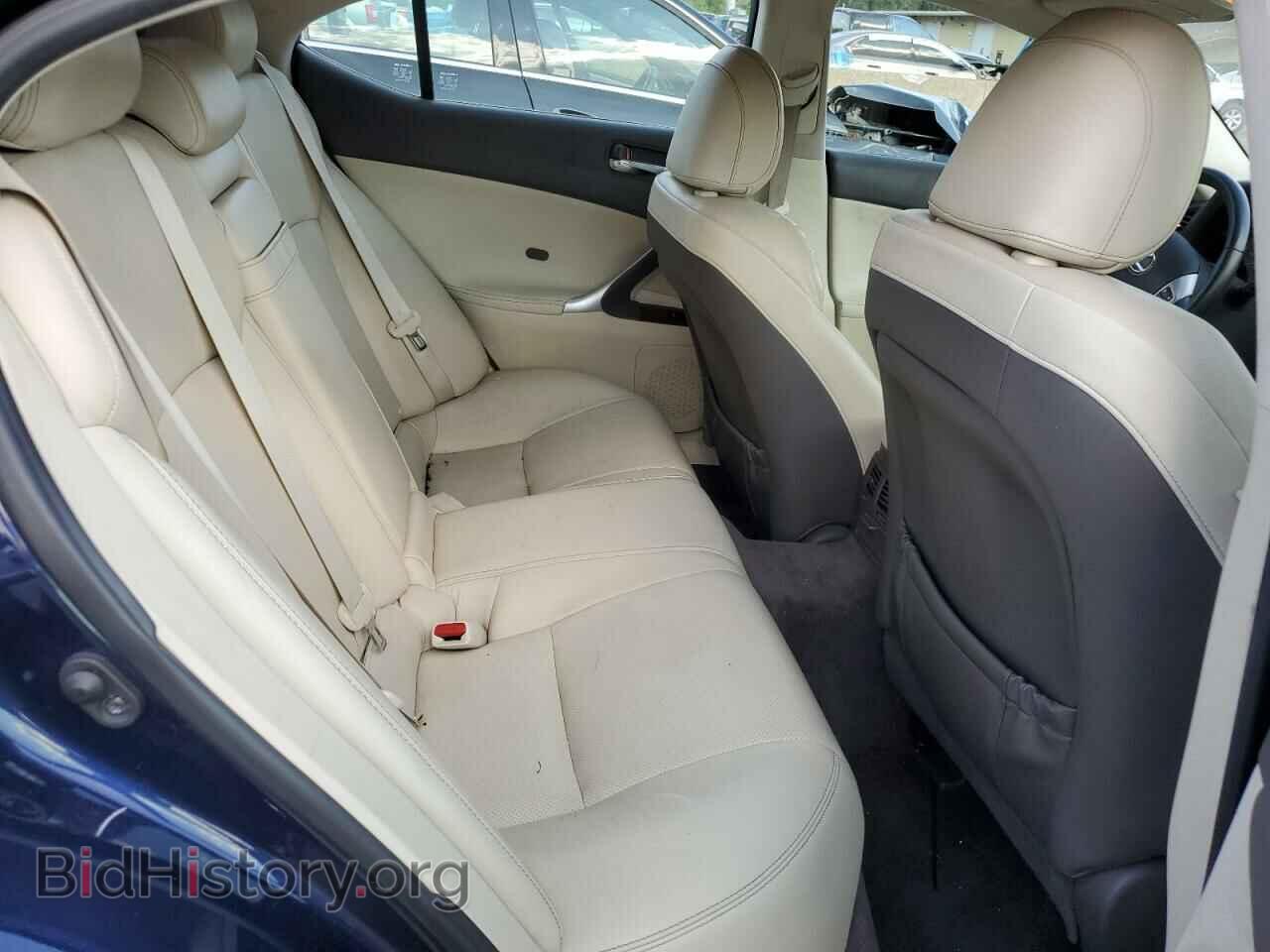 2011 LEXUS IS - VIN: JTHCF5C23B5051812 - Photo 10