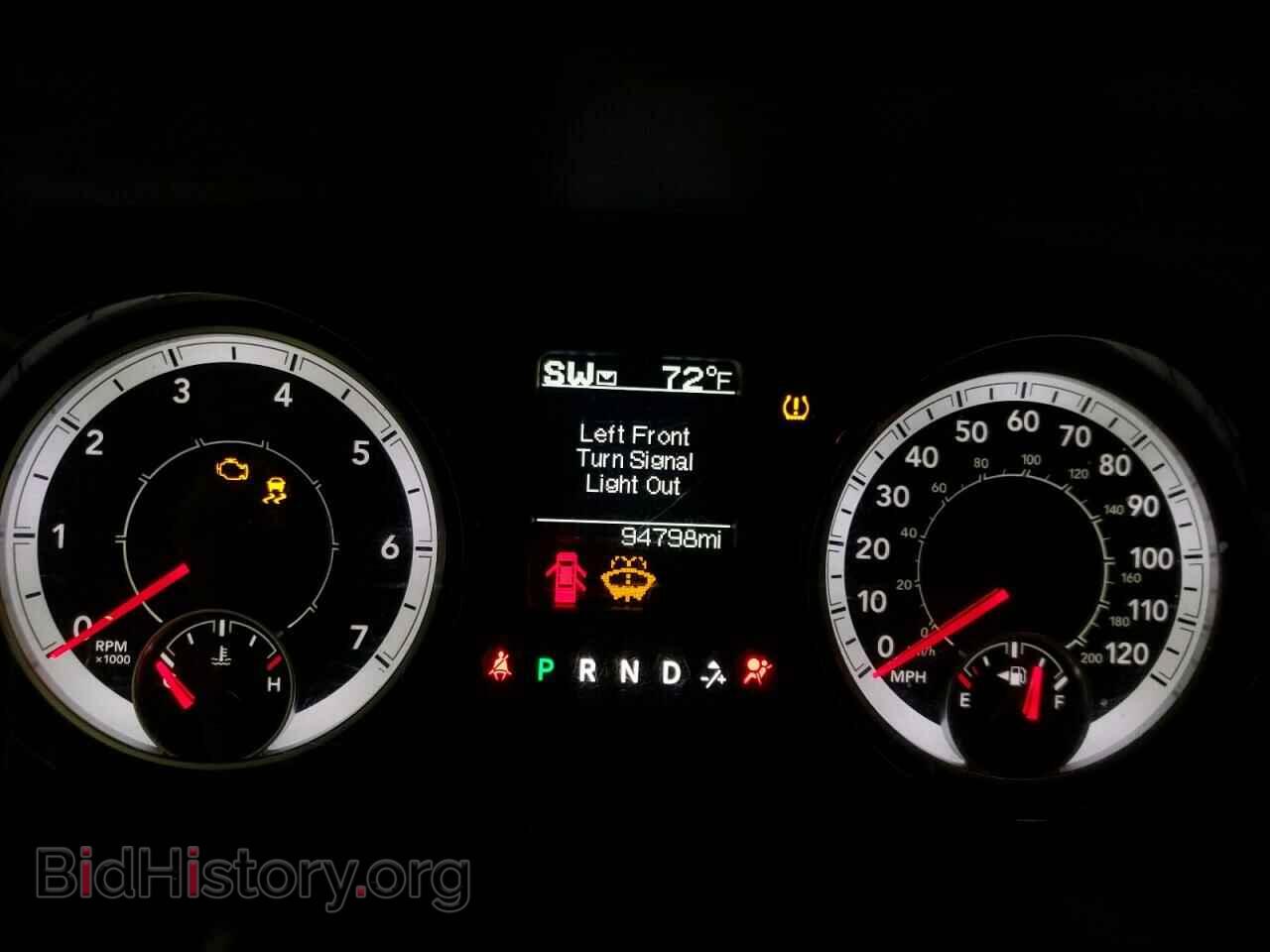2018 RAM 1500 - VIN: 1C6RR7FG6JS167437 - Фото 9