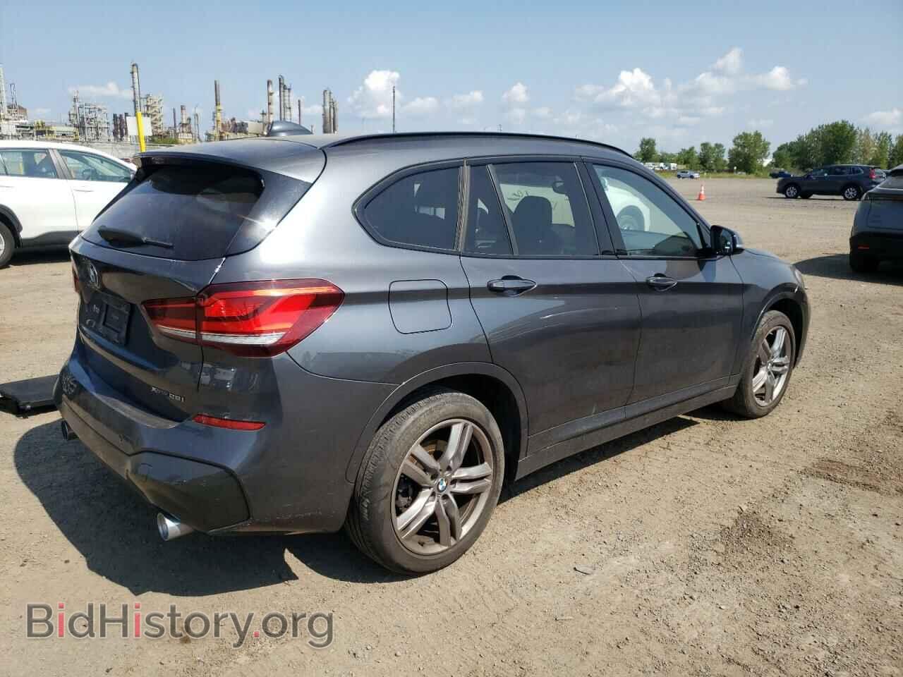 2021 BMW X1 - VIN: WBXJG9C00M5T13402 - Фото 3