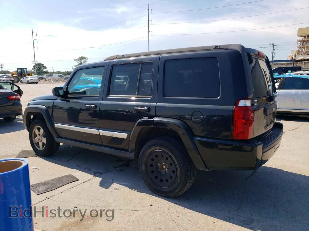 2010 JEEP COMMANDER - VIN: 1J4RH4GK2AC140950 - Photo 2