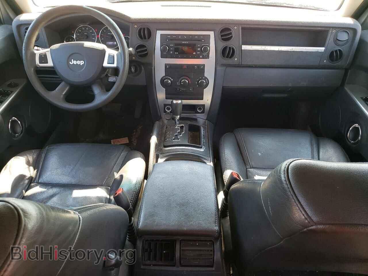 2010 JEEP COMMANDER - VIN: 1J4RH4GK2AC140950 - Photo 8