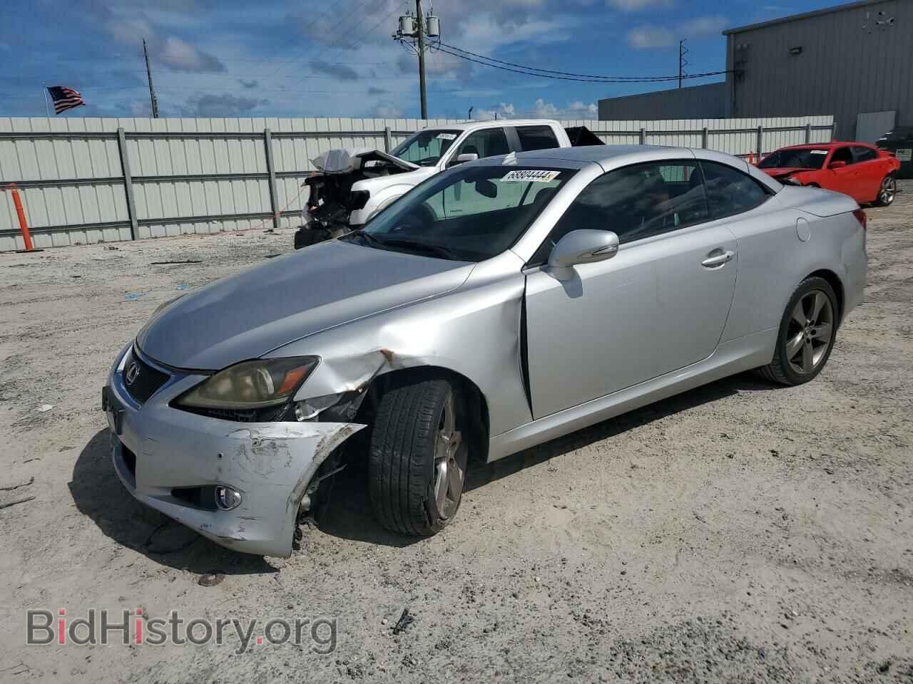 Photo JTHFF2C23B2518711 - LEXUS IS 2011