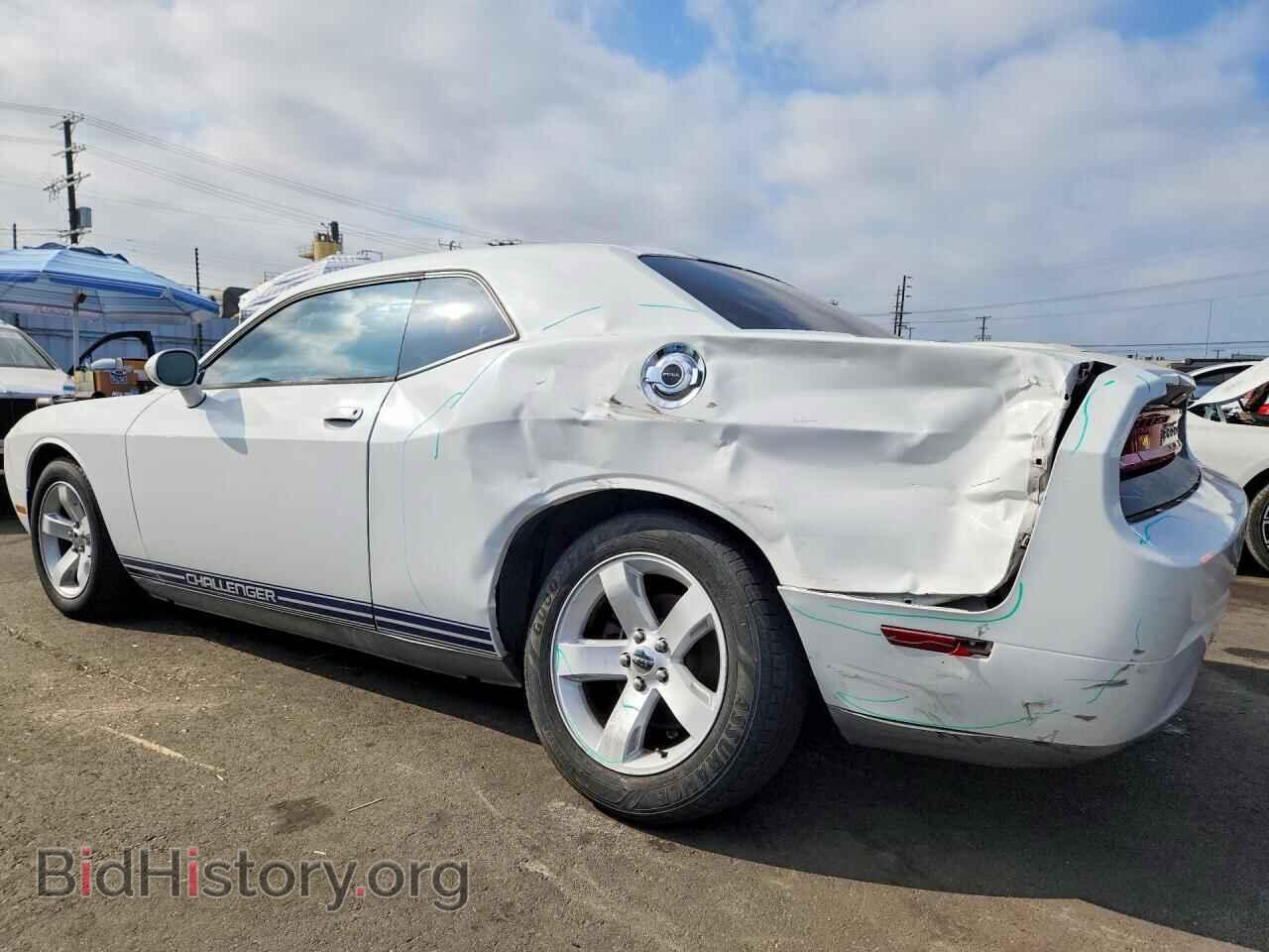 2013 DODGE CHALLENGER - VIN: 2C3CDYAG5DH704566 - Photo 2