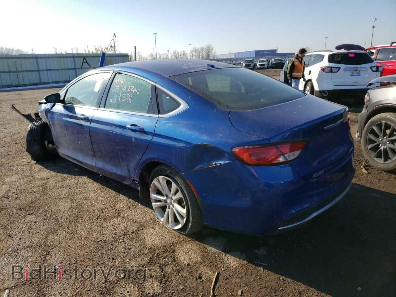 2015 CHRYSLER 200 - VIN: 1C3CCCAB7FN724581 - Фото 2