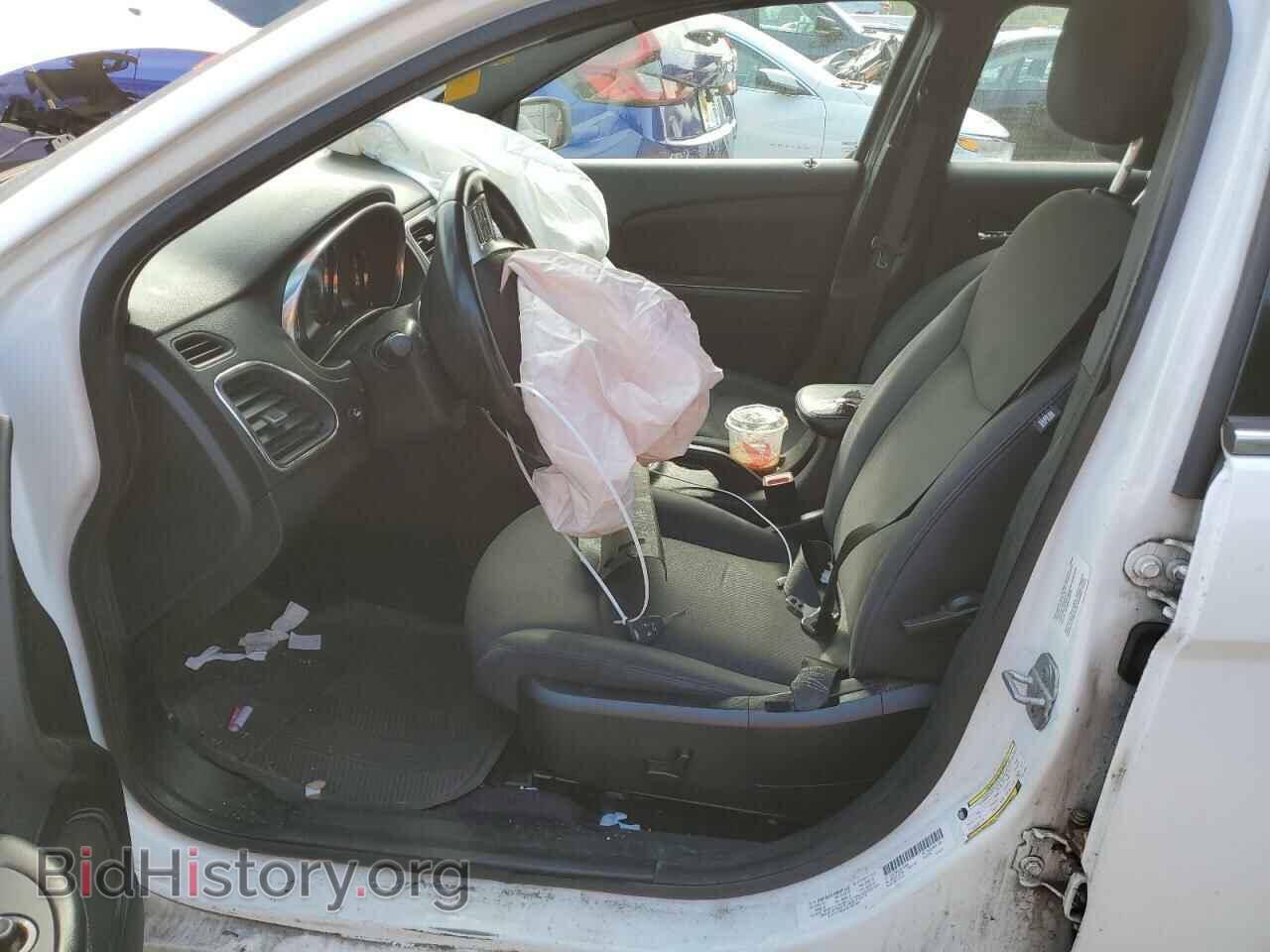 2014 CHRYSLER 200 - VIN: 1C3CCBBG1EN115408 - Фото 7