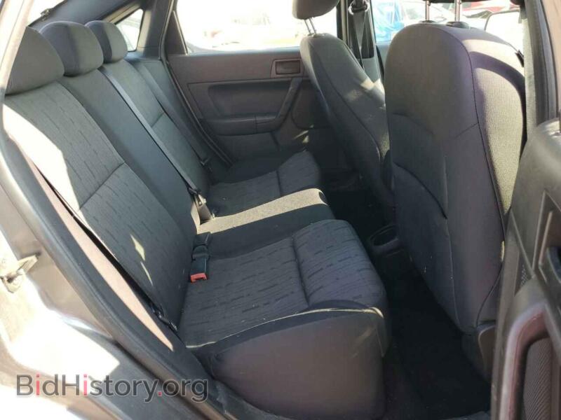 2011 Ford FOCUS (VIN 1FAHP3FN2BW152354) — фото 10 из 12