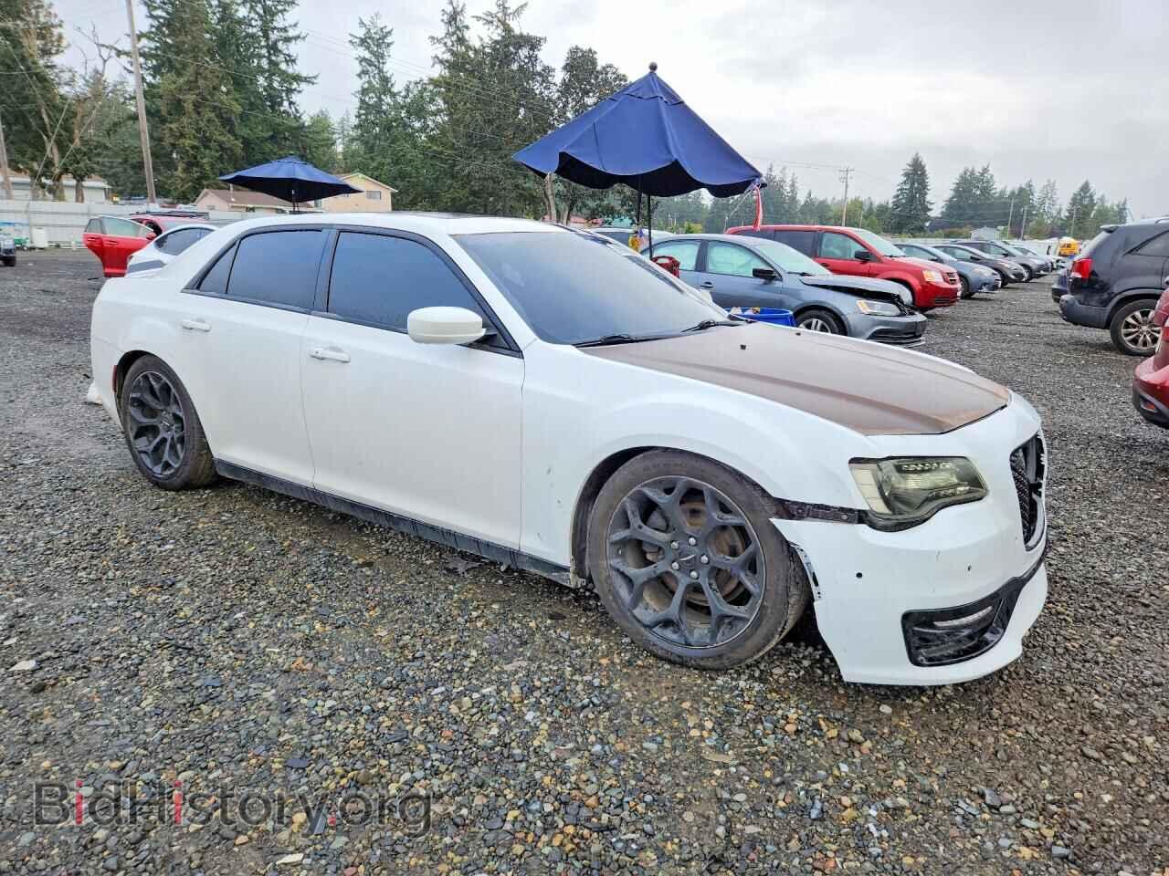 2017 CHRYSLER 300 - VIN: 2C3CCABG1HH657552 - Фото 4
