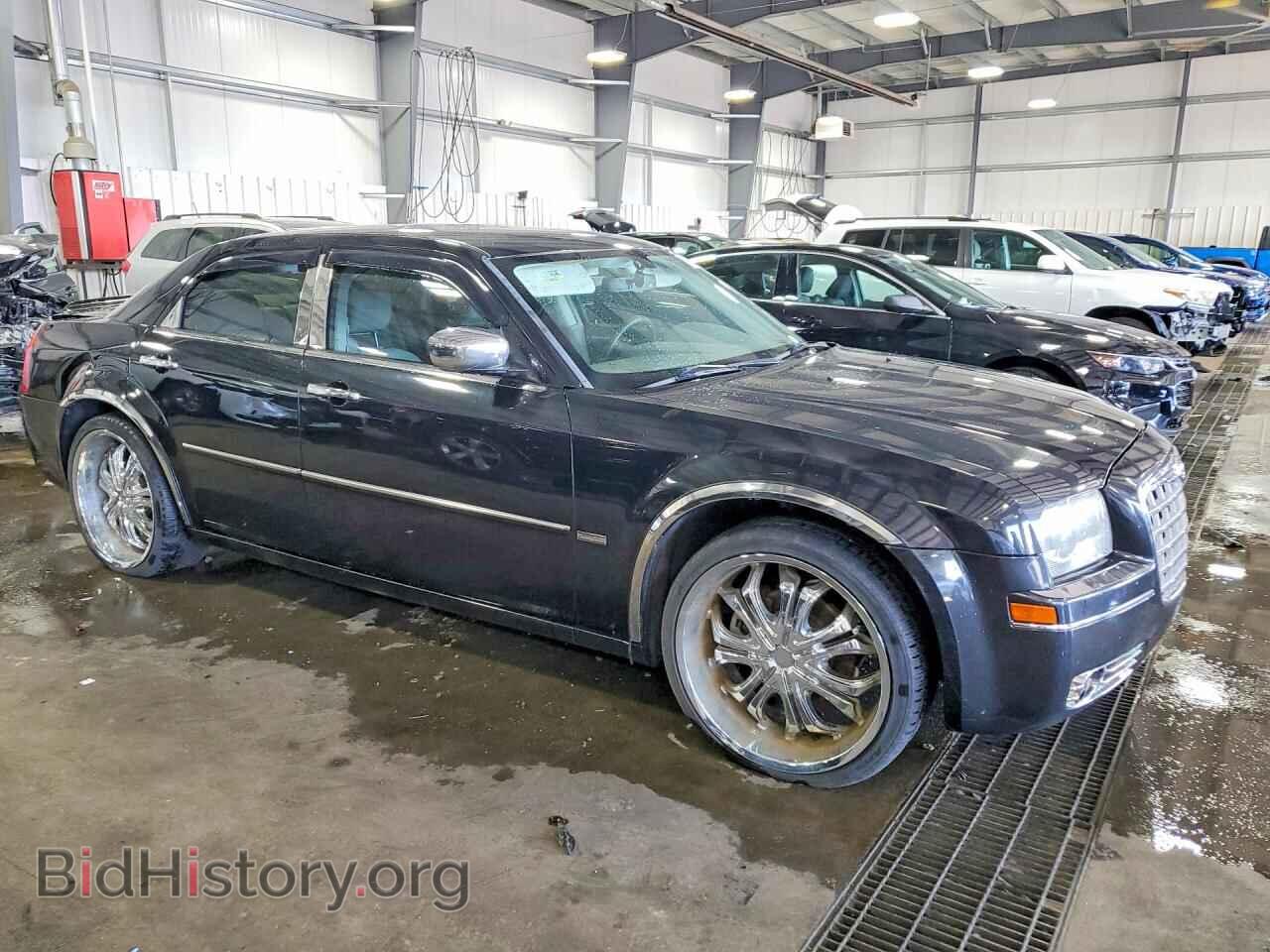 2010 CHRYSLER 300 - VIN: 2C3CA5CV8AH273381 - Фото 4