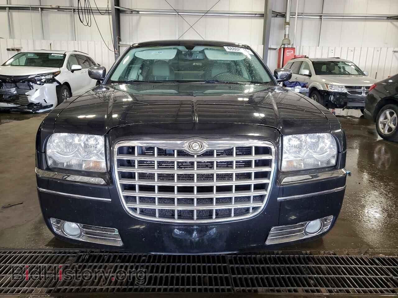 2010 CHRYSLER 300 - VIN: 2C3CA5CV8AH273381 - Фото 5