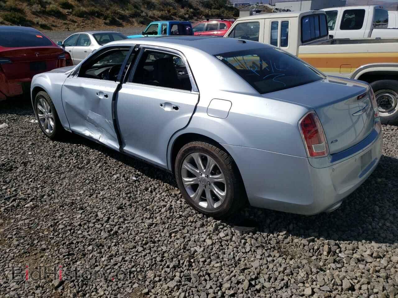 2013 CHRYSLER 300 - VIN: 2C3CCAGG4DH600572 - Фото 2