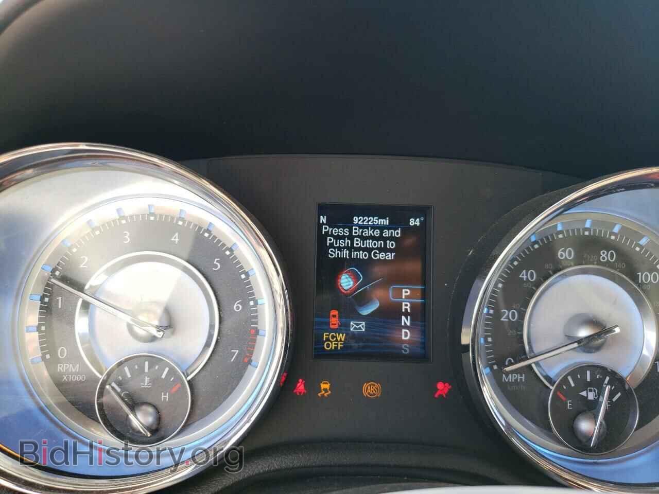 2013 CHRYSLER 300 - VIN: 2C3CCAGG4DH600572 - Фото 9