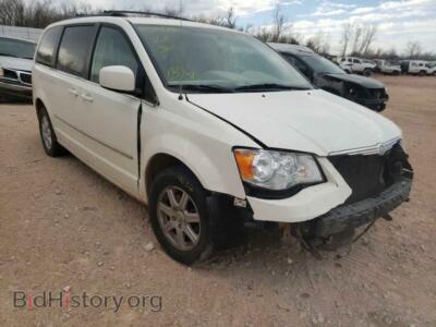 2010 Chrysler MINIVAN Town & COU, white — VIN 2A4RR5D14AR271478, Copart