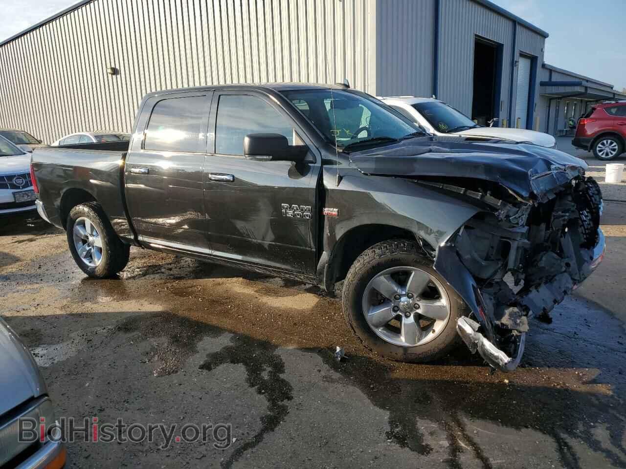 2017 RAM 1500 - VIN: 3C6RR6LT5HG658918 - Фото 4