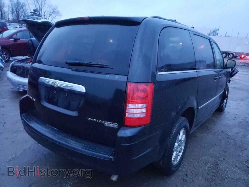 2010 Chrysler MINIVAN (VIN 2A4RR5D11AR250412) — photo 4 of 10
