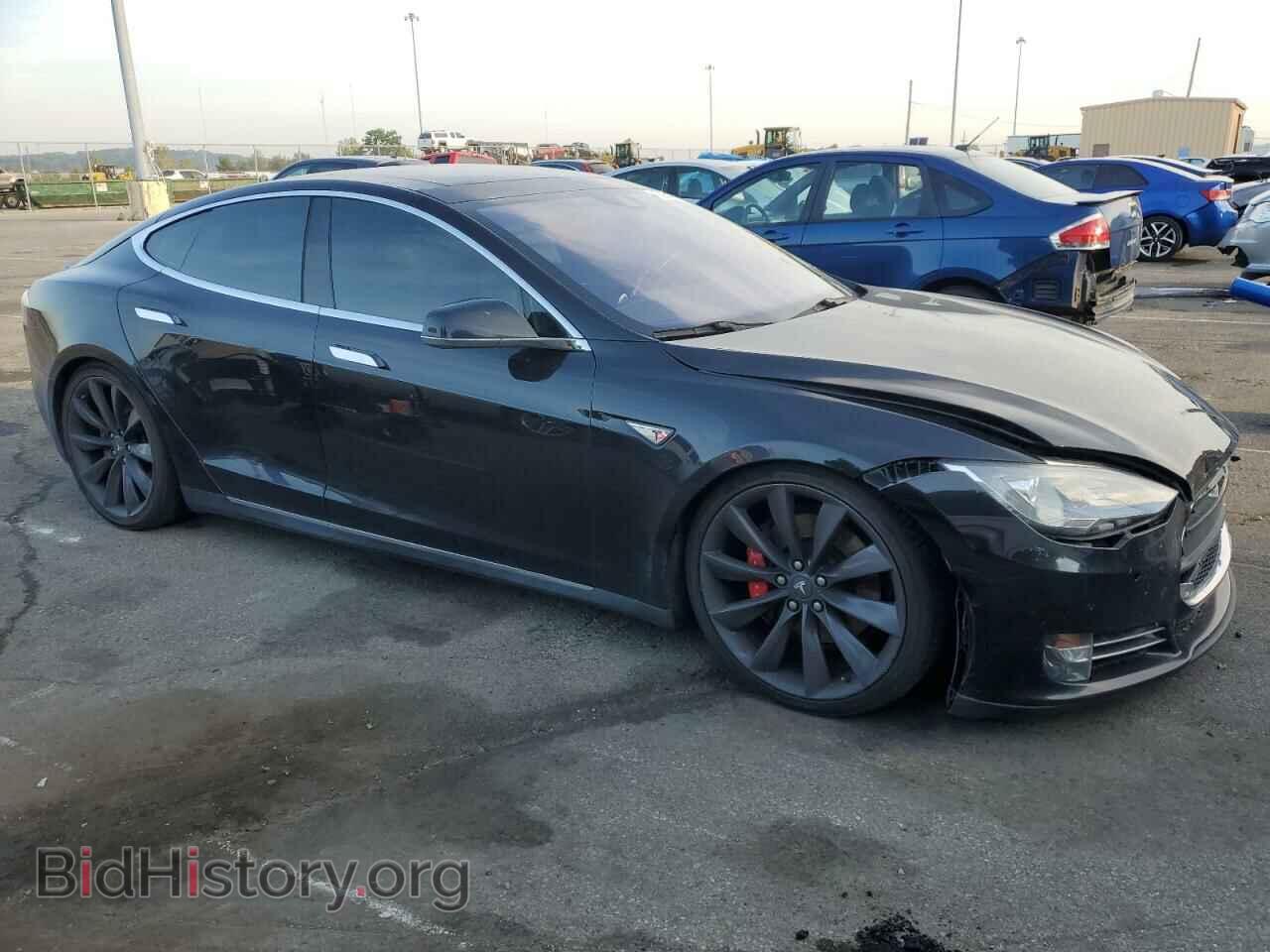 2015 TESLA MODEL S - VIN: 5YJSA1H48FF096456 - Фото 4