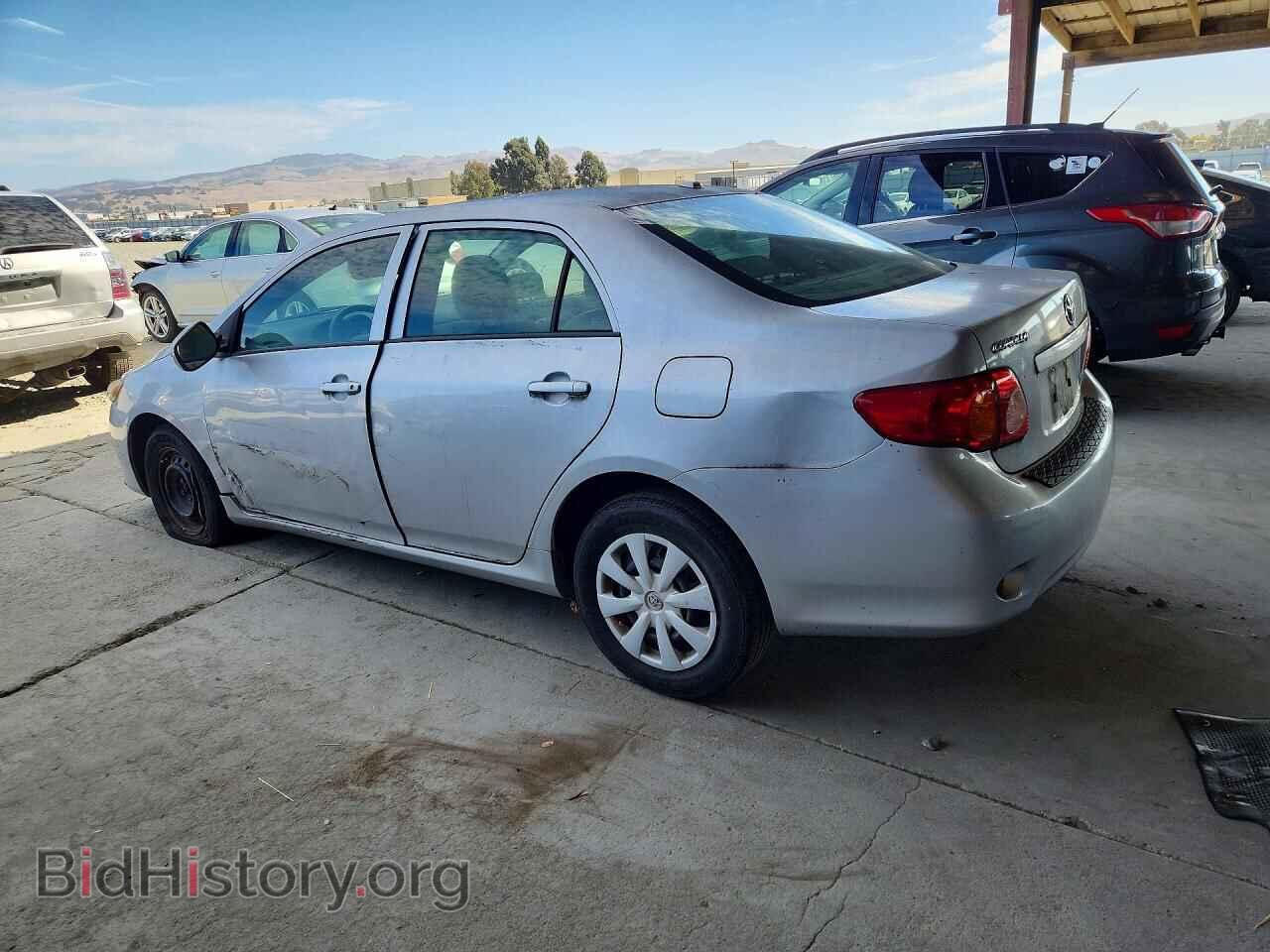 2010 TOYOTA COROLLA - VIN: 2T1BU4EE3AC526705 - Фото 2