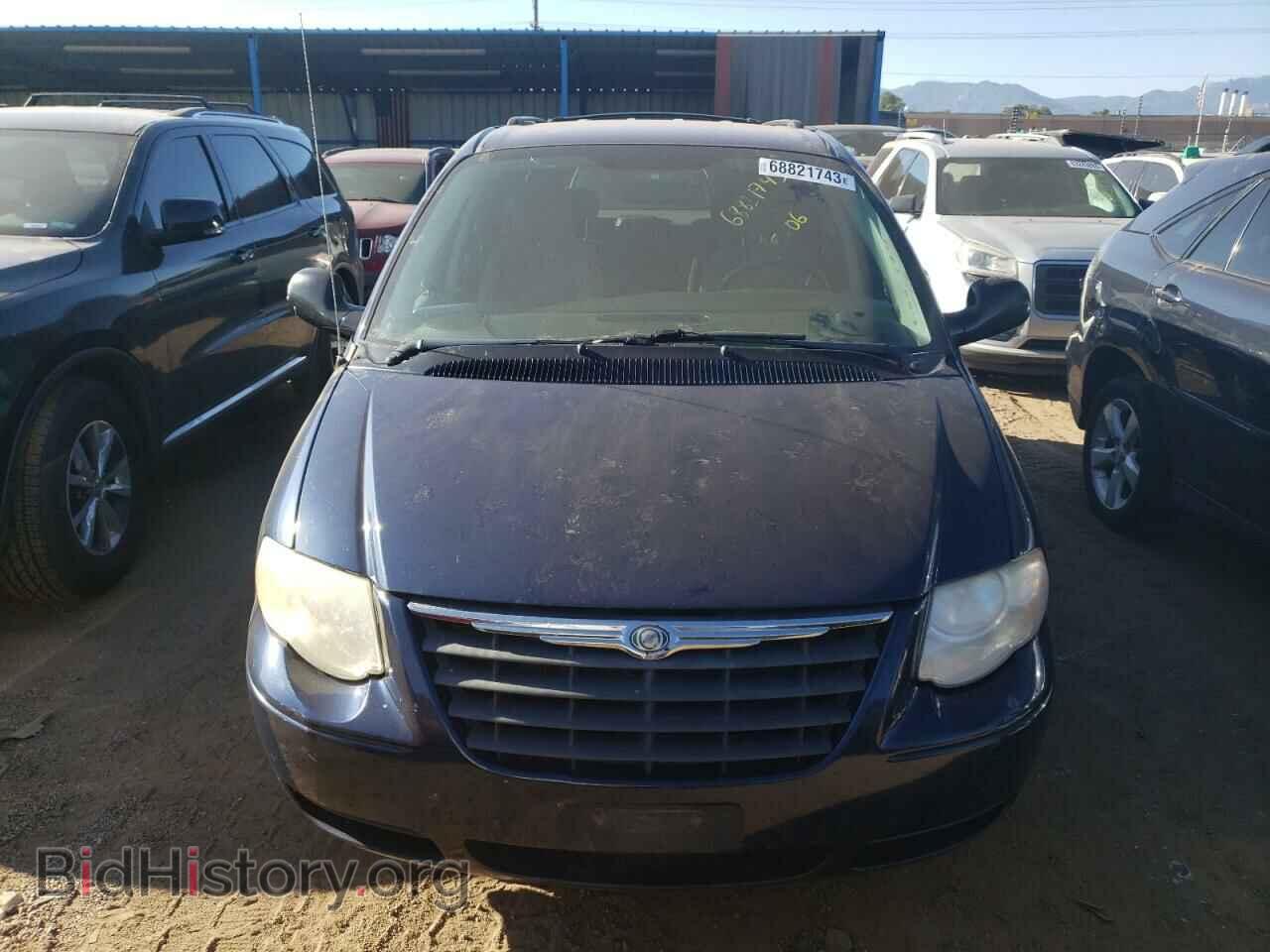 2006 CHRYSLER MINIVAN - VIN: 2A8GP54L46R877125 - Фото 5
