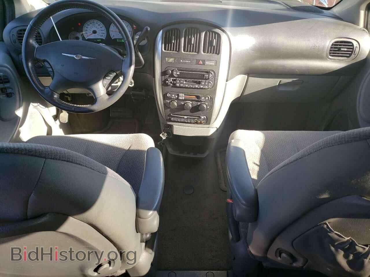 2006 CHRYSLER MINIVAN - VIN: 2A8GP54L46R877125 - Фото 8