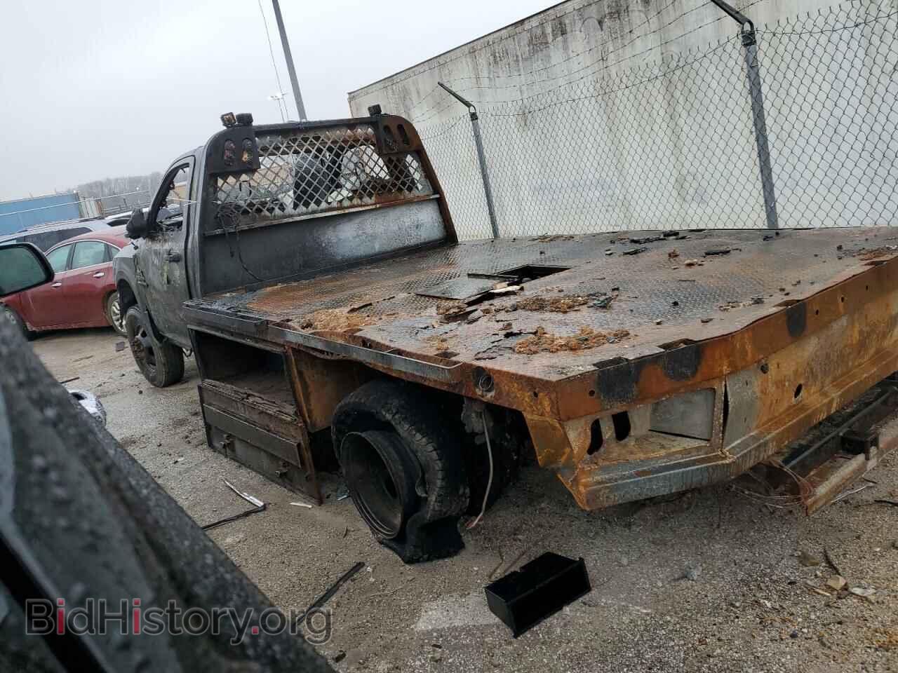 2013 RAM 3500 - VIN: 3C7WRTBL3DG553092 - Photo 2