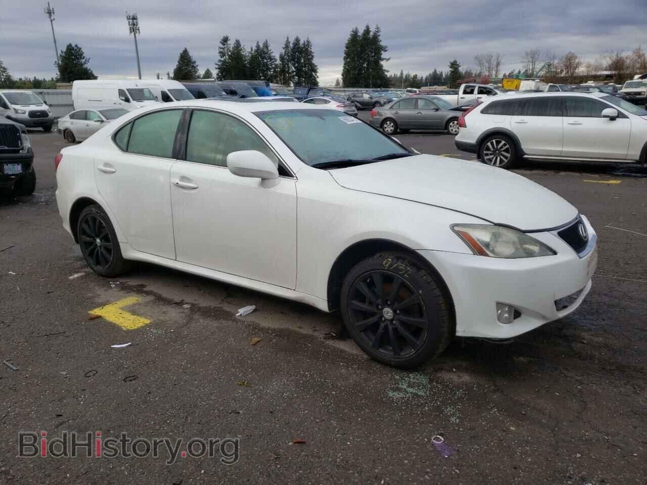 2008 LEXUS IS - VIN: JTHCK262582022425 - Photo 4
