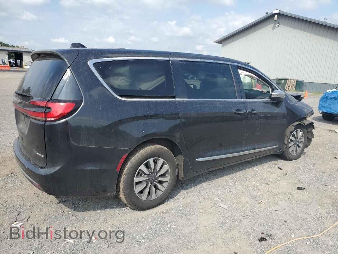 2023 CHRYSLER PACIFICA - VIN: 2C4RC1S78PR573064 - Фото 3