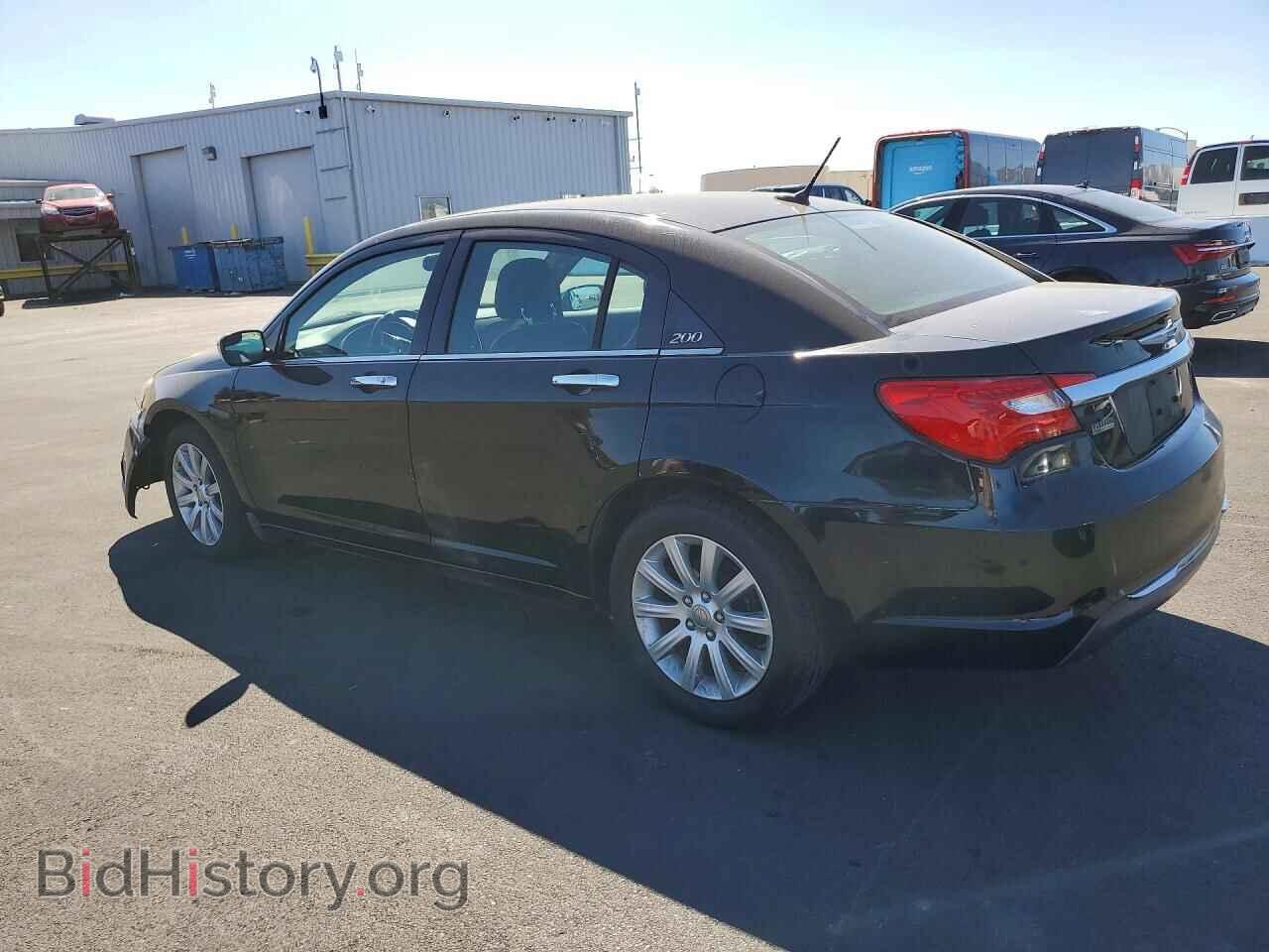 2013 CHRYSLER 200 - VIN: 1C3CCBCG1DN514929 - Photo 2