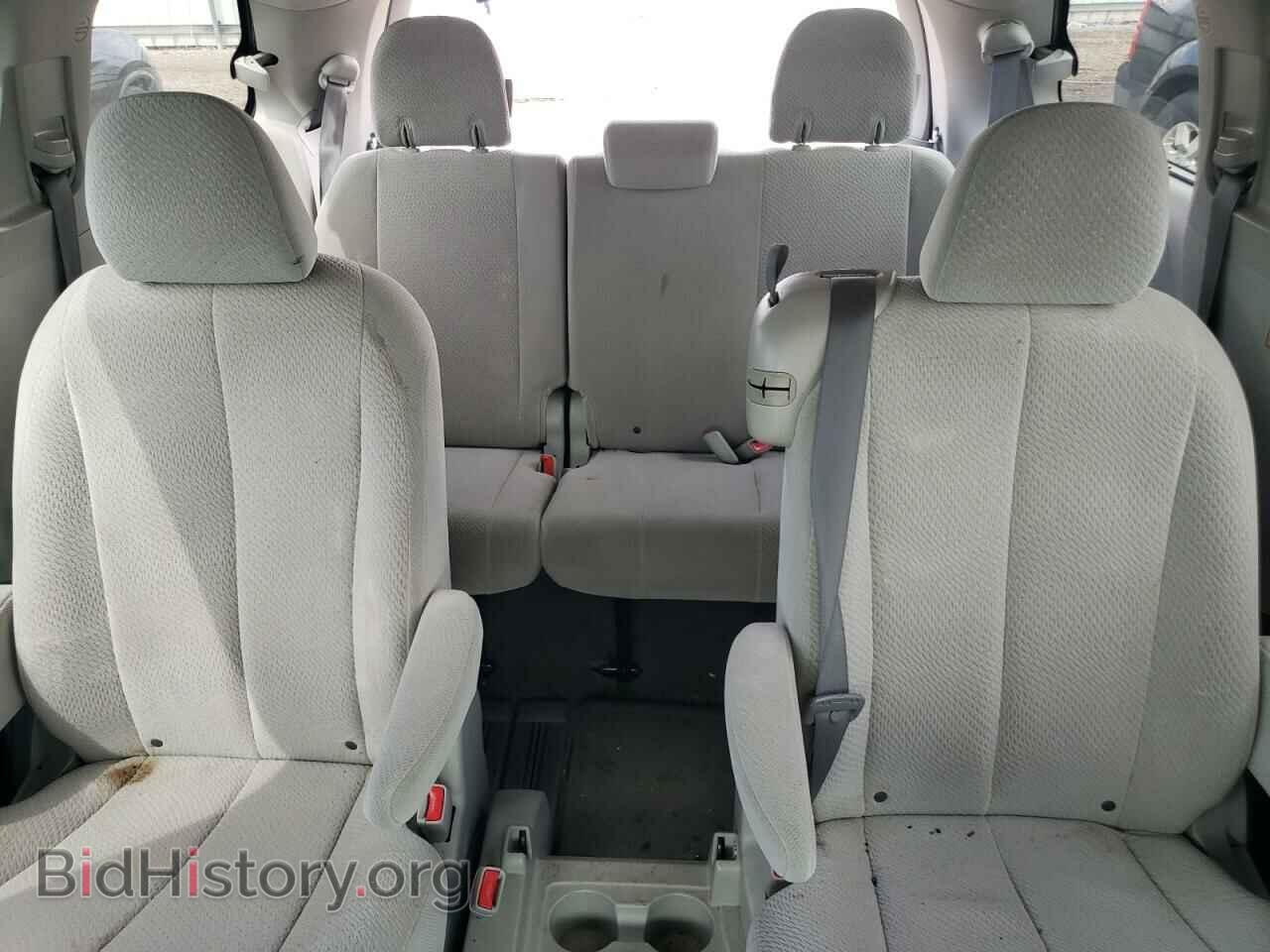 2011 TOYOTA All Models - VIN: 5TDKK3DC1BS048714 - Фото 10