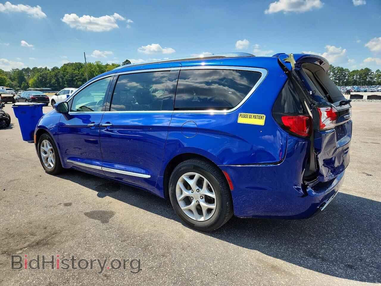 2019 CHRYSLER PACIFICA - VIN: 2C4RC1EG1KR549757 - Photo 2