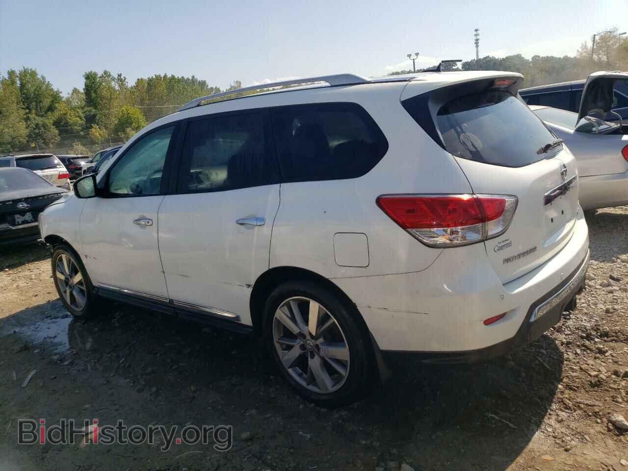 2013 NISSAN PATHFINDER - VIN: 5N1AR2MM6DC654715 - Фото 2