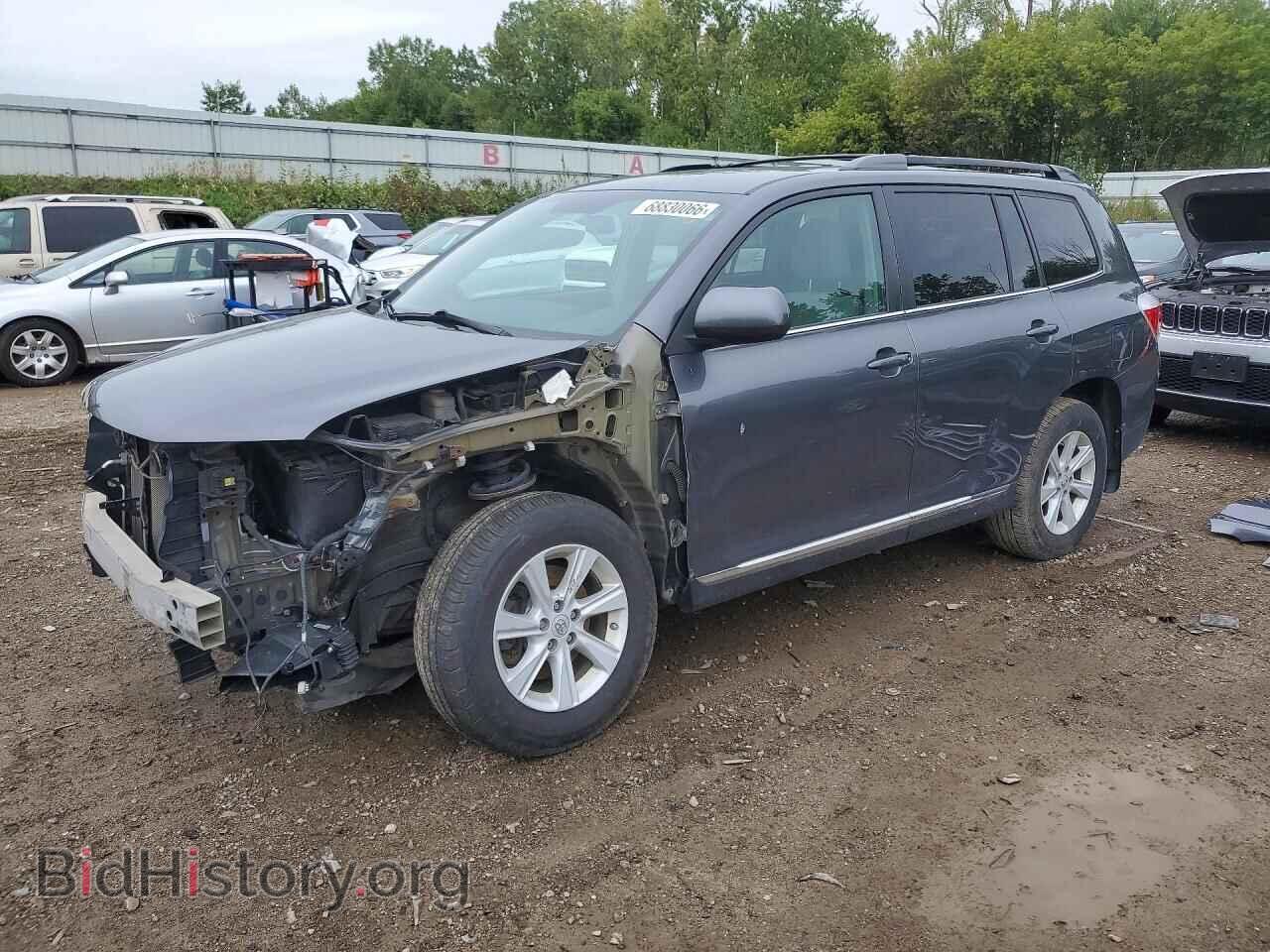 Фотография 5TDBK3EH8DS260345 - TOYOTA HIGHLANDER 2013