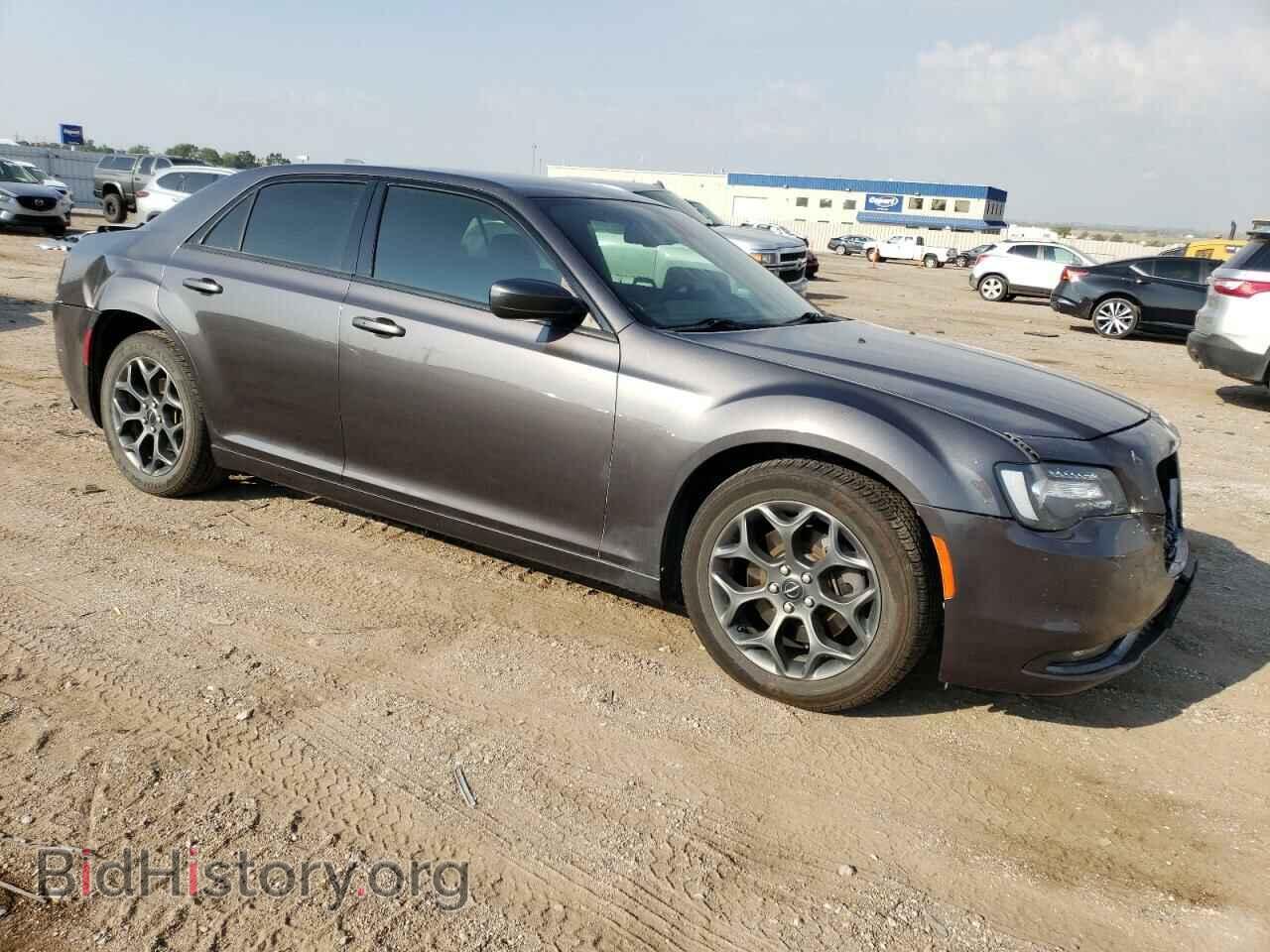 2018 CHRYSLER 300 - VIN: 2C3CCAGG8JH202017 - Photo 4
