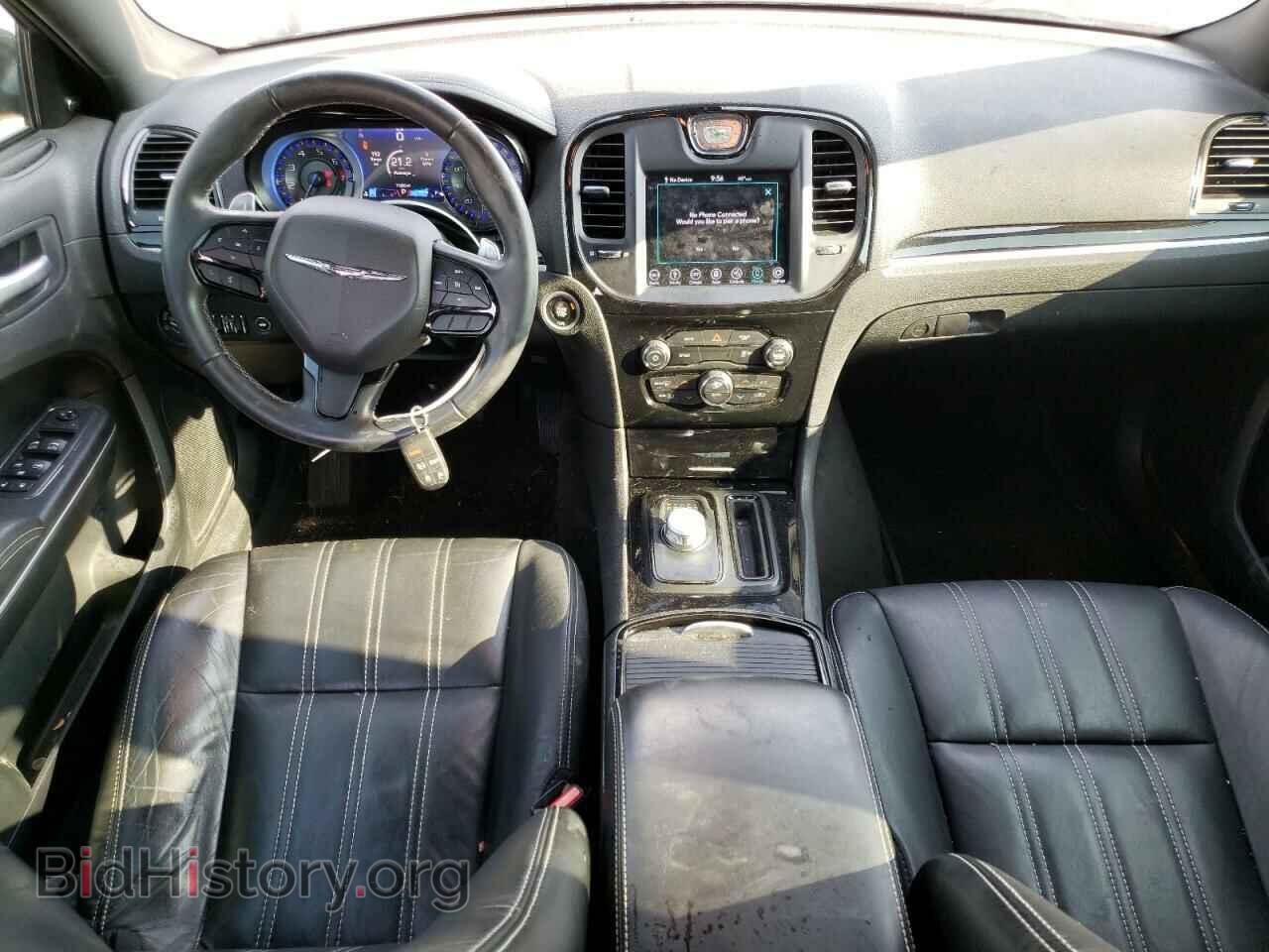 2018 CHRYSLER 300 - VIN: 2C3CCAGG8JH202017 - Photo 8