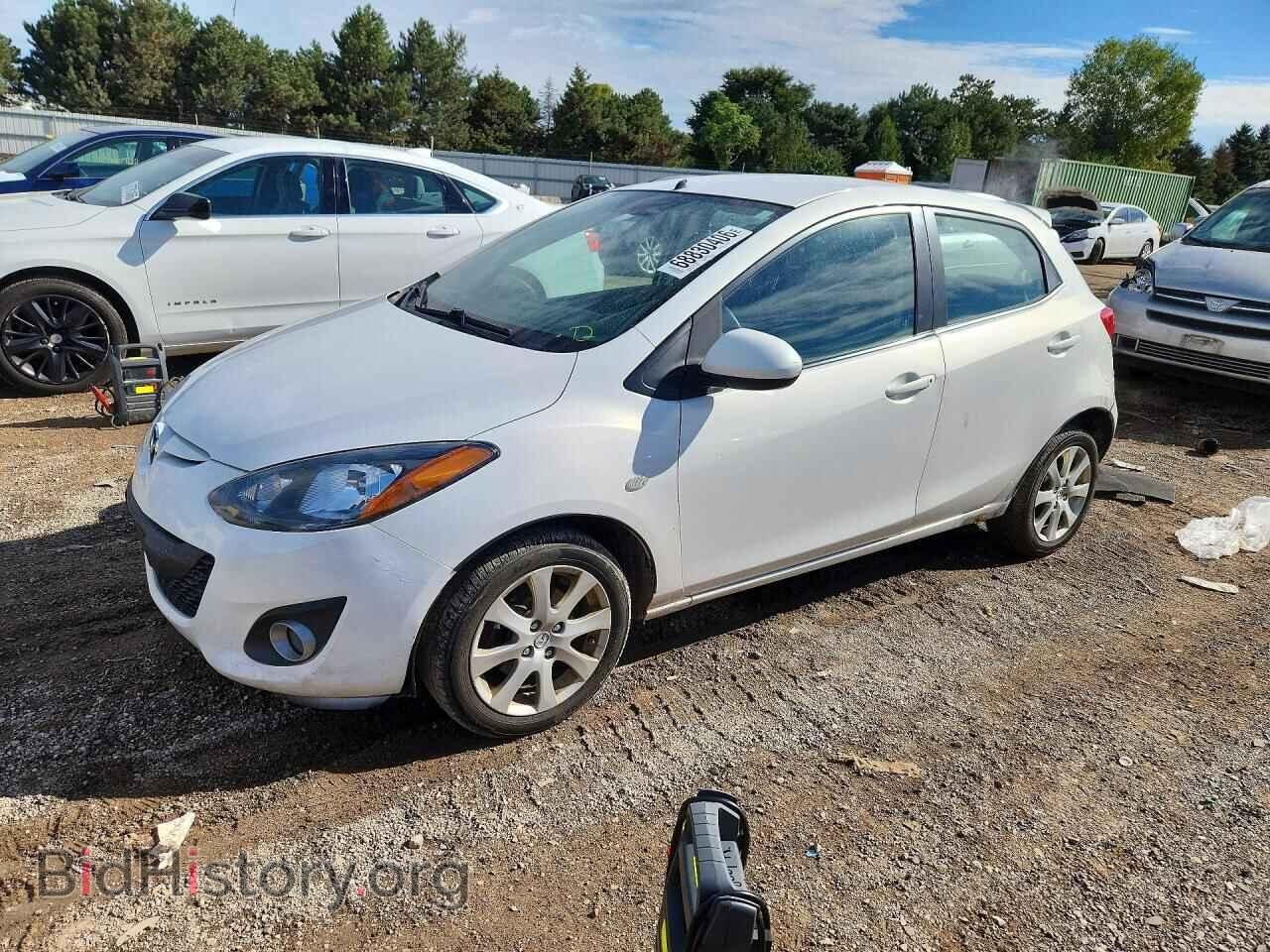 Фотография JM1DE1HY0B0127126 - MAZDA 2 2011