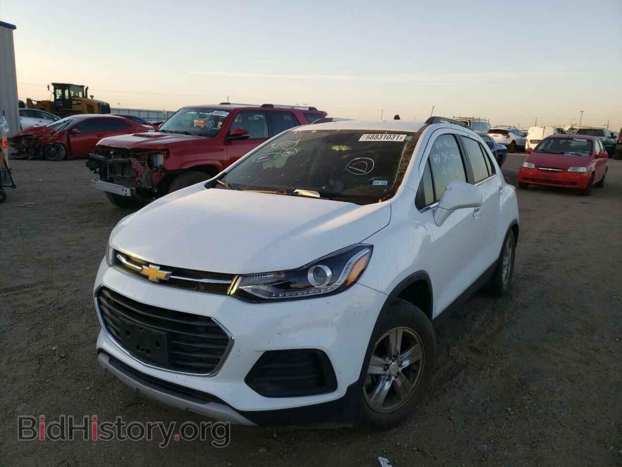 2020 CHEVROLET TRAX - VIN: 3GNCJLSB2LL216411 - Фото 2