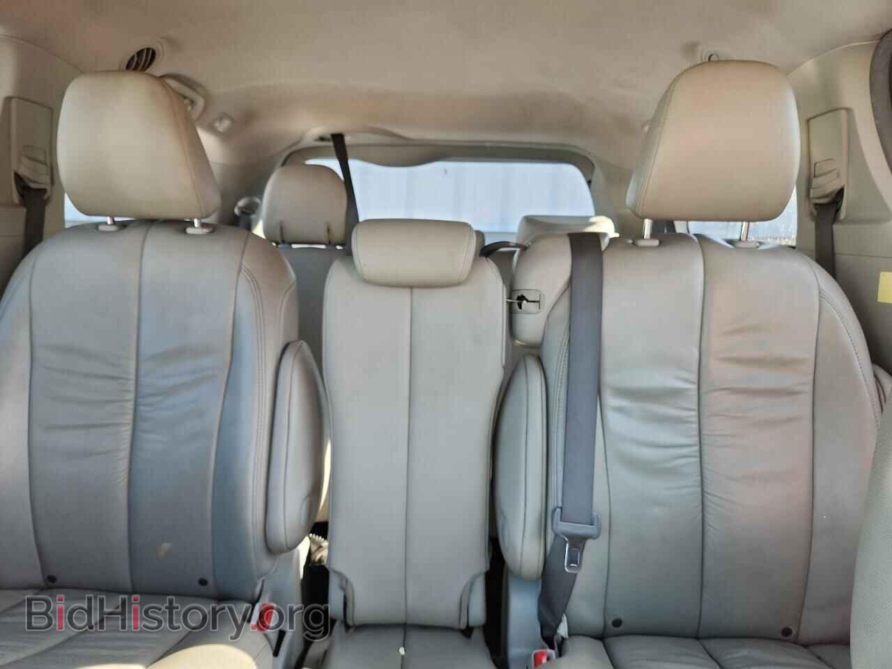 2011 TOYOTA All Models - VIN: 5TDYK3DC6BS104947 - Photo 10